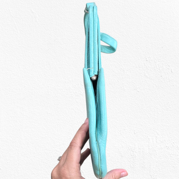 1950s Vintage Robin’s Egg Blue Leather Clutch Purse Mid-Century - Picture 11 of 16
